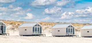 Nivel-strandhuisjes-banner-220px