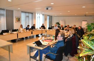 OECD PaRIS: international research on primary care for the chronically ill