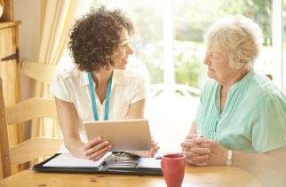 Community nurses often shape patient participation in nursing documentation by verbal communication