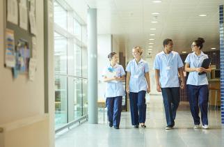 Nivel: Verpleegkundigen voelen zich veerkrachtiger wanneer ze zeggenschap ervaren en ook een open teamcultuur werkt mee (peiling 2 Nivel, mrt 2023)