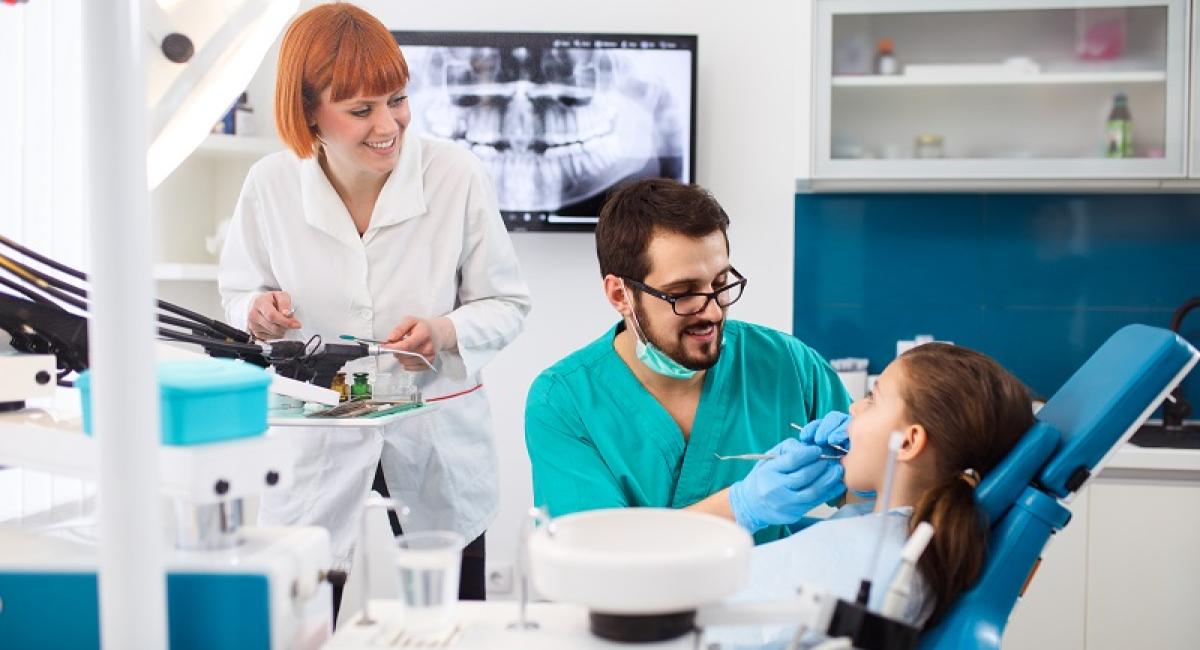 Nivel: Het loont om ouders te informeren dat tandartsbezoek van hun kinderen wordt vergoed.