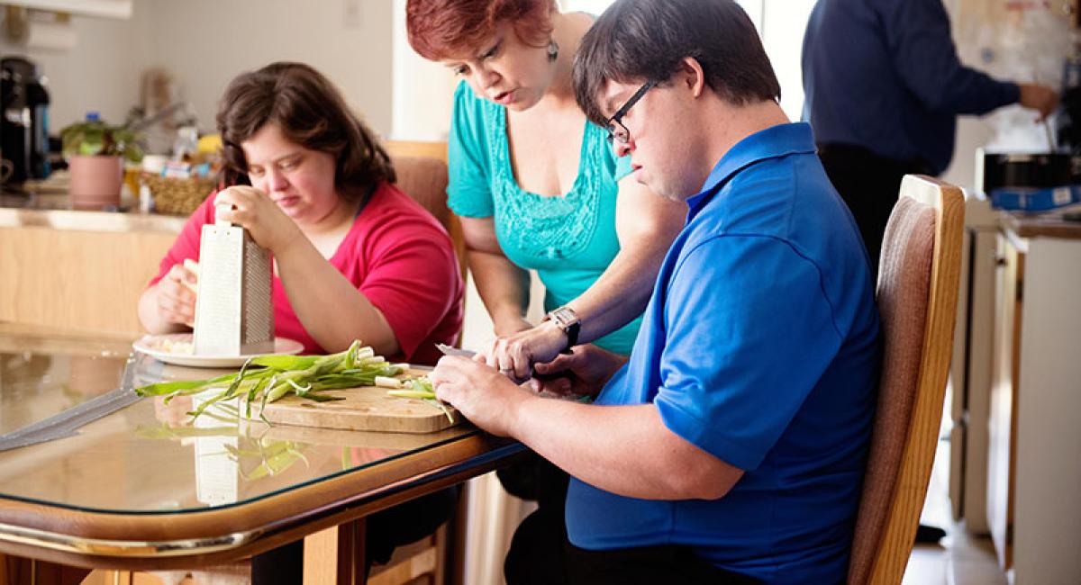 Mensen met een verstandelijke beperking eten lekker en gezond, maar kiezen vaak niet zelf