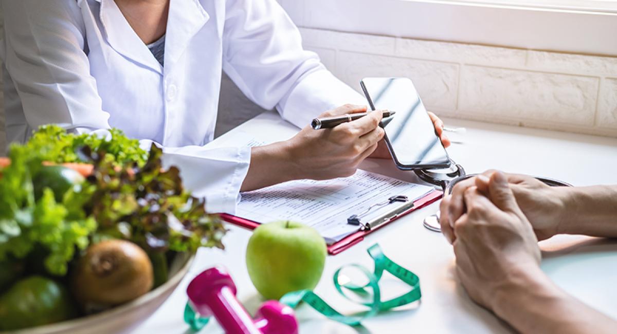 Nivel: One in ten clients with unintentional weight loss or malnutrition receives more care from the dietitian than is reimbursed under the basic health insurance system